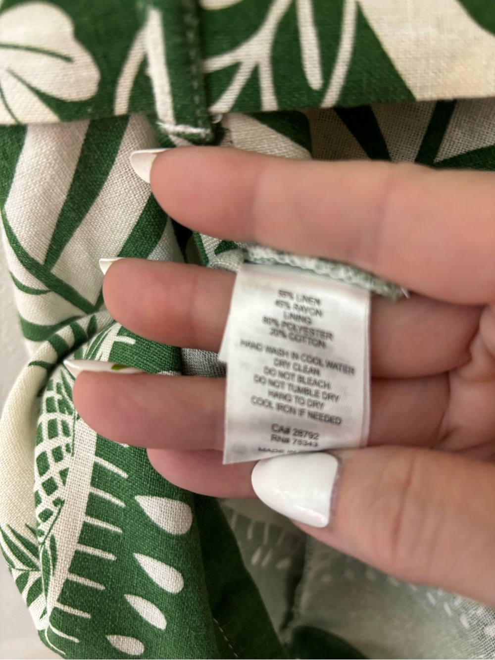 Rachel Zoe Green & White Tropical Print Sleeveless Linen Shorts Romper - Picture 10 of 11